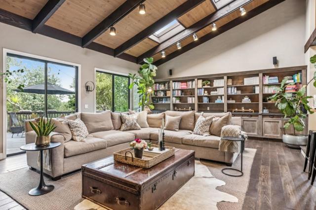 61 Oak Haven Way, Woodside CA: https://media.crmls.org/mediaz/1984c4b9-c718-42a7-b1c6-2c37e336eeec.jpg