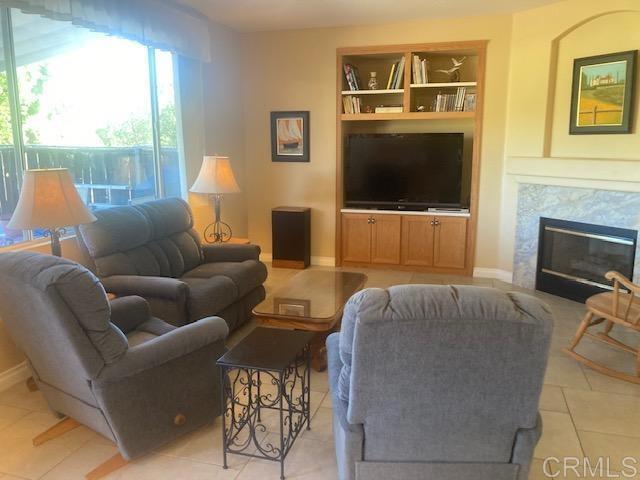 30919 Brassie Lane, Temecula CA: https://media.crmls.org/mediaz/19852bfa-58be-41e2-b0c4-79ec5bfd69eb.jpg