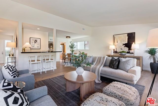 3709 Malibu Vista Drive photo 2