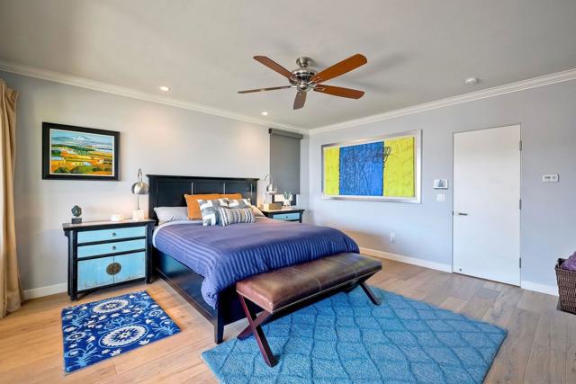 812 San Antonio Pl, San Diego CA: https://media.crmls.org/mediaz/198733d8-921a-4856-aaa2-ee0710d8f372.jpg