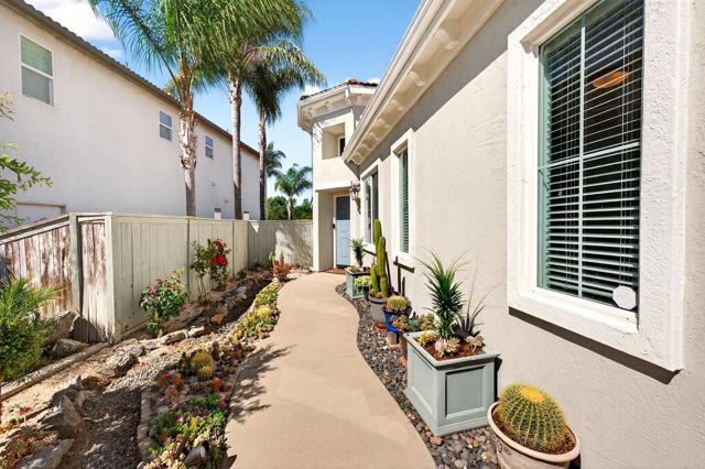 Detail Gallery Image 6 of 60 For 10254 Spruce Woodlands Way, Escondido,  CA 92026 - 3 Beds | 2 Baths