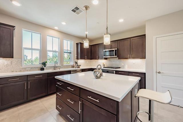 25899 Dollar Street, Hayward CA: https://media.crmls.org/mediaz/198a0060-e400-4996-bcc0-06cdebc99781.jpg