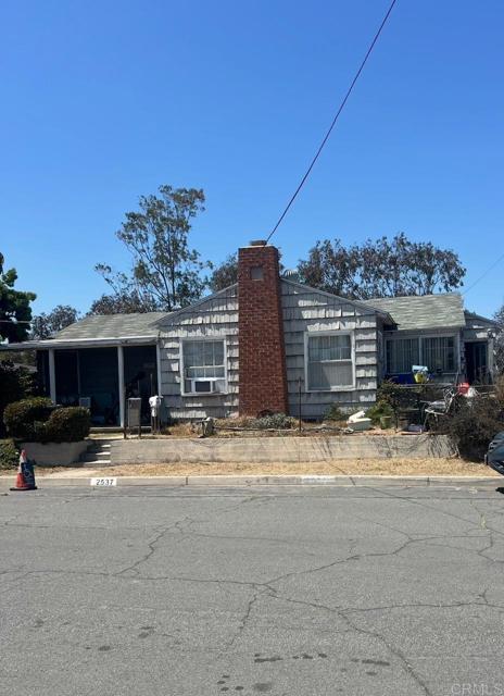 Listing Details for 2537 E 13th St, National City, CA 91950
