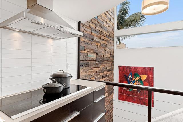 Detail Gallery Image 5 of 36 For 585 S Sierra Ave #21,  Solana Beach,  CA 92075 - 3 Beds | 2/1 Baths