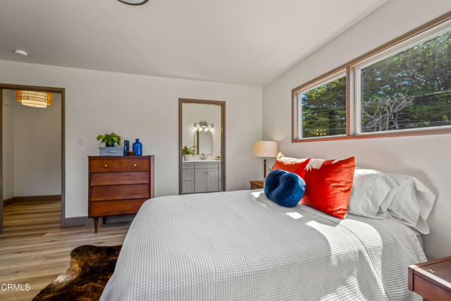 18601 Cypress Road, Fort Bragg CA: https://media.crmls.org/mediaz/198add4b-2e04-4226-8821-f38aa8a30ac4.jpg