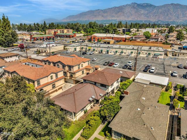 27 Christina Street, Arcadia CA: https://media.crmls.org/mediaz/198b3b55-cf4d-4a0a-8a9e-2634a1130c82.jpg