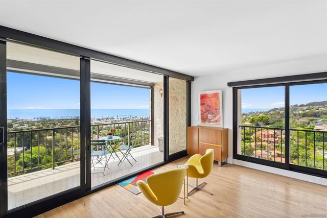 2500 Torrey Pines Road, La Jolla CA: https://media.crmls.org/mediaz/198c6bc7-584a-452f-b248-d629a32ce6e2.jpg
