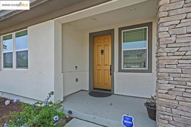 809 BLUESTONE DR, Oakley CA: https://media.crmls.org/mediaz/198dcbbe-8d07-4699-97ff-29e188522eff.jpg