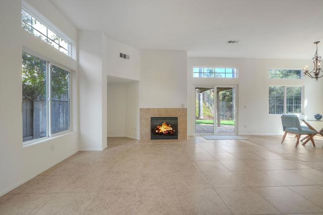 29711 Williams Valley Ct, Escondido CA: https://media.crmls.org/mediaz/198dec26-b3b1-4762-a56a-22dfd2104379.jpg