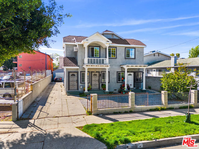 1117 N Alexandria Avenue, Los Angeles CA: https://media.crmls.org/mediaz/198e9582-3c70-4351-b469-933a8067fe67.jpg