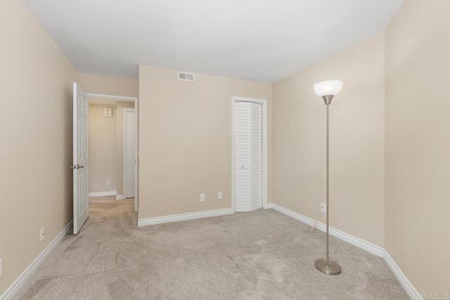 Image 19 of 29 For 6957 Sandpiper Place