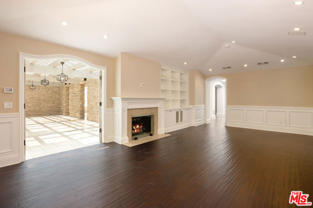 MLS #26873947 image #13
