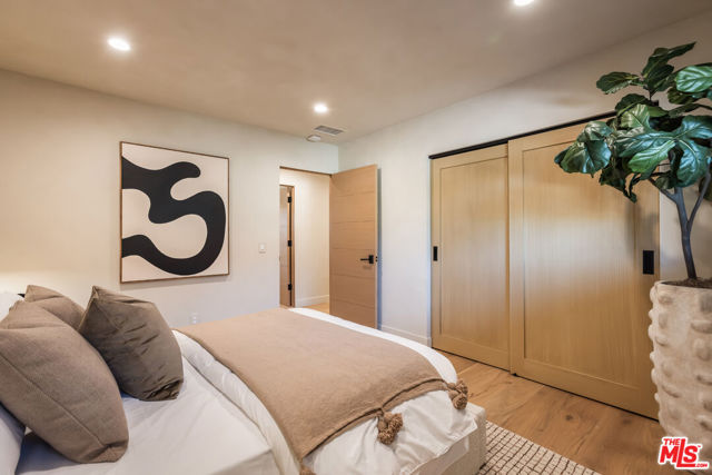 2419 Westridge Road, Los Angeles, California 90049, 5 Bedrooms Bedrooms, 0 ,4 BathroomsBathrooms,Single Family Residence,For Sale,Westridge,0,25614277