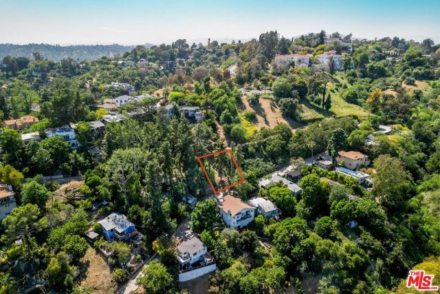 0 W Avenue 44, Los Angeles CA: https://media.crmls.org/mediaz/19959111-0c58-40f2-bb84-b3b4ebec0486.jpg