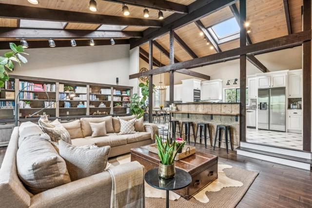 61 Oak Haven Way, Woodside CA: https://media.crmls.org/mediaz/19983c1b-034e-47d0-8965-2875c845da9b.jpg