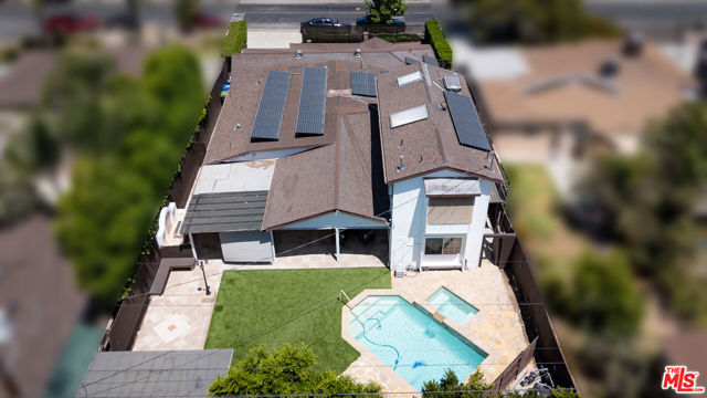 6449 Radford Avenue, North Hollywood CA: https://media.crmls.org/mediaz/1998e30f-a566-4dcb-9e13-79c2d1655f9f.jpg