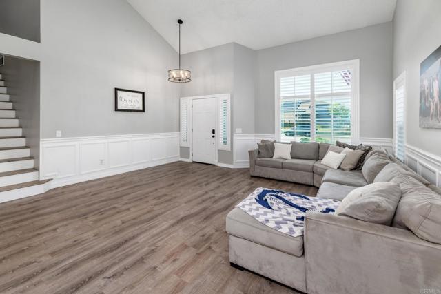 31061 Via Gilberto, Temecula CA: https://media.crmls.org/mediaz/1999286a-4684-4594-a063-ac10a66d0805.jpg