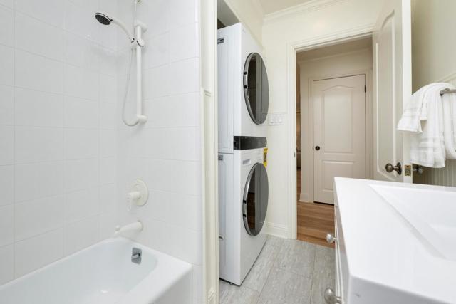 1701 Francis Court, Belmont CA: https://media.crmls.org/mediaz/199ae967-2366-4c6e-a3db-865748b0f113.jpg