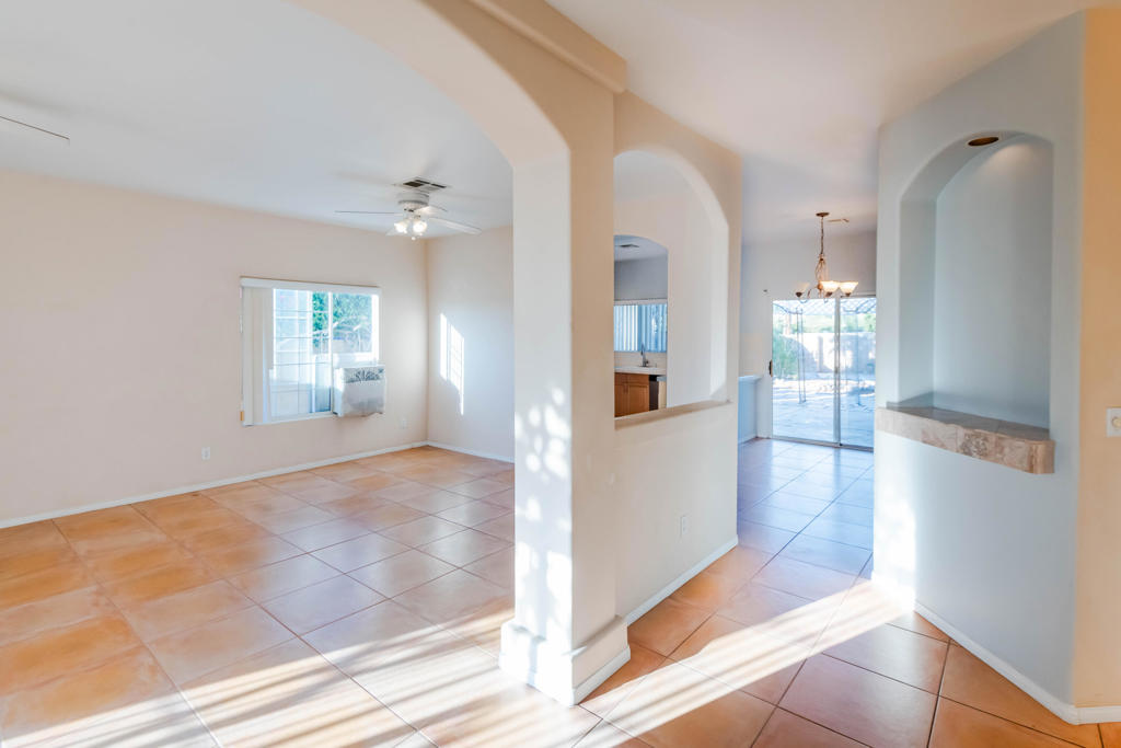 MLS #219137135DA image #3