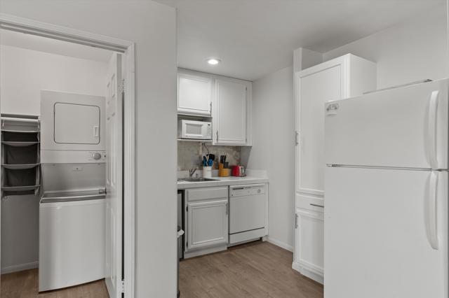 26696 Avenida Quintana, Cathedral City CA: https://media.crmls.org/mediaz/199c057a-7000-44b7-8baf-41caf6badfe2.jpg