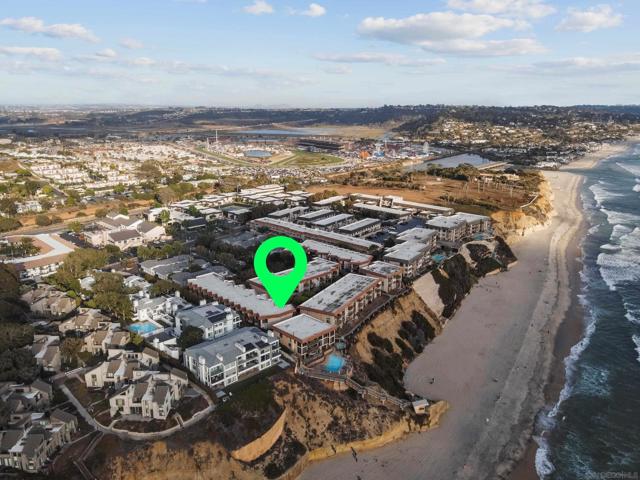 190 Del Mar Shores Ter, Solana Beach, California 92075, 2 Bedrooms Bedrooms, ,2 BathroomsBathrooms,Condominium,For Sale,Del Mar Shores Ter,250035827SD