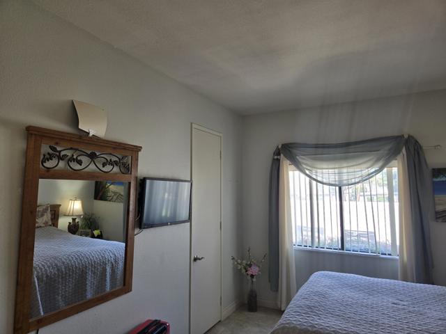 28548 Taos Court, Cathedral City CA: https://media.crmls.org/mediaz/199cd670-a6e6-436a-9351-e118d0eaa768.jpg