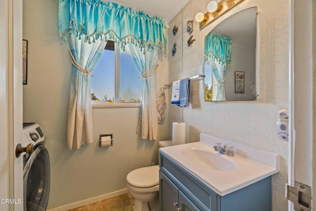 16920 Ocean Drive, Fort Bragg CA: https://media.crmls.org/mediaz/199cfdfb-3e10-48ab-9008-99fe65435f37.jpg