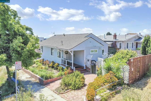 9899 Thermal St, Oakland, CA 94605