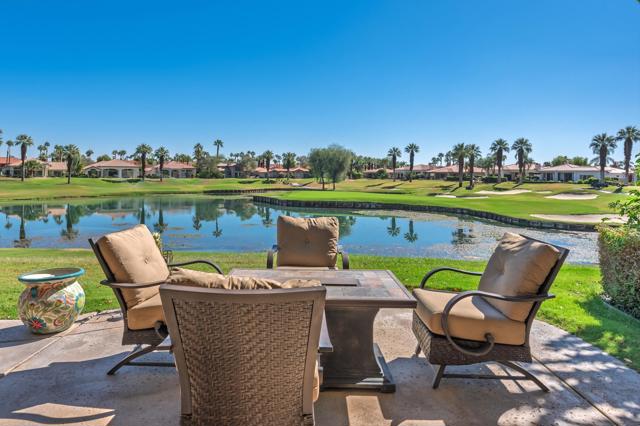 55274 Big Spring, La Quinta CA: https://media.crmls.org/mediaz/199f1a45-c378-4d49-9f1b-dde78441e498.jpg