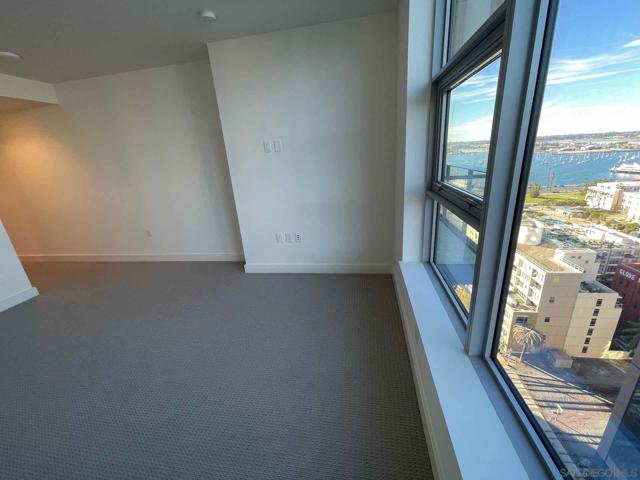 1388 Kettner Blvd, San Diego CA: https://media.crmls.org/mediaz/199f71fc-3071-44c3-aabf-6aab48fbb6b5.jpg