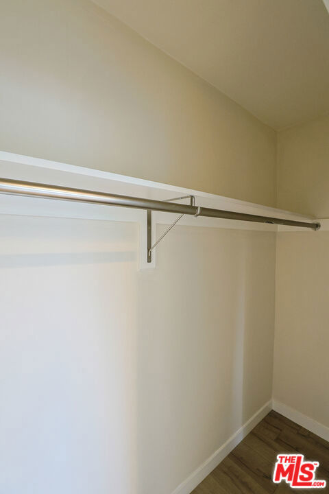 1277 W 23rd Street, Los Angeles CA: https://media.crmls.org/mediaz/19a06a1f-14f4-4e68-8fad-d3e7ef20f36b.jpg