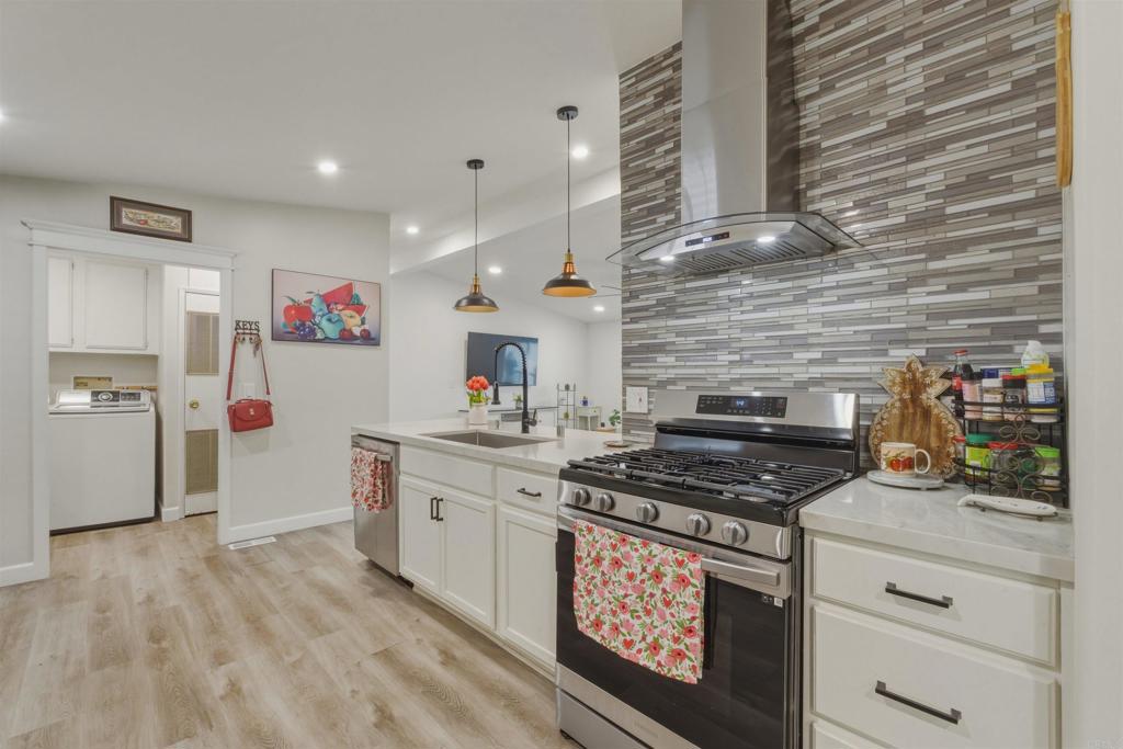 200 Emerald Drive - photo 7