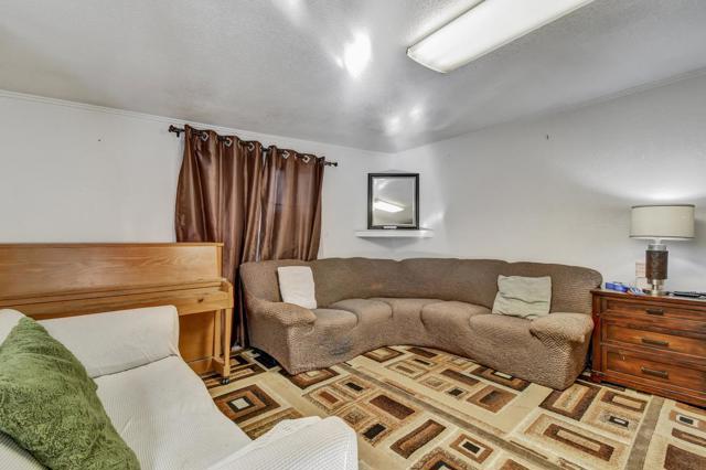 7 Lindbergh Street, San Mateo CA: https://media.crmls.org/mediaz/19a1d850-4113-47db-99b2-73d613b50e28.jpg