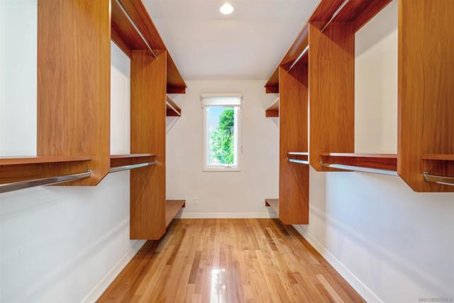 1865 Soledad Ave, La Jolla CA: https://media.crmls.org/mediaz/19a25c83-04fc-4a86-b811-b6bb180db03c.jpg