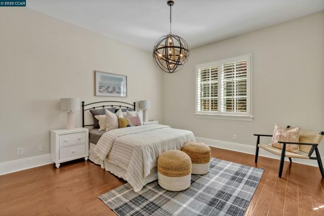 160 Camille Ave, Alamo CA: https://media.crmls.org/mediaz/19a26e3e-10de-41b3-8ad3-20ca46a88ec7.jpg
