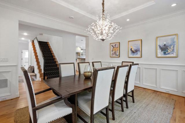 1509 Los Montes Drive, Burlingame CA: https://media.crmls.org/mediaz/19a6312b-fe17-43ee-88e6-b60f5f3320c3.jpg