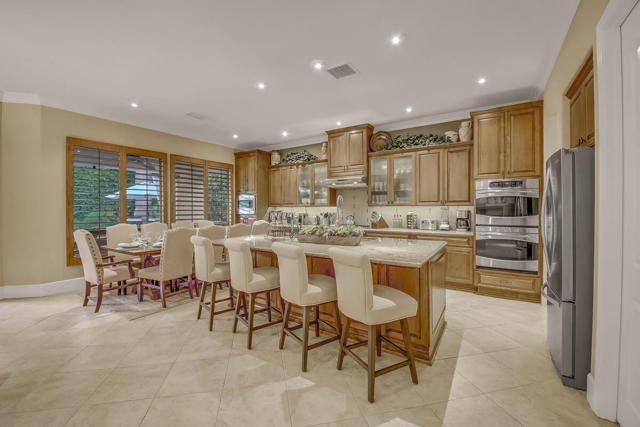 48611 Sojourn Street, Indio CA: https://media.crmls.org/mediaz/19a68e15-d081-431d-a7a4-9f8d263d8eff.jpg