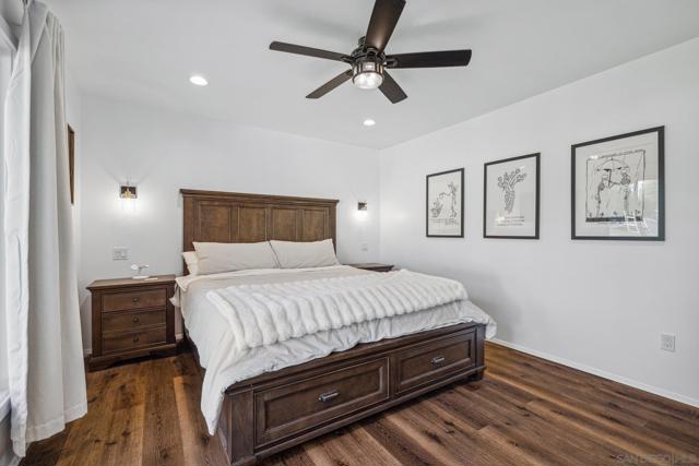 360 Alpine Ave, Chula Vista CA: https://media.crmls.org/mediaz/19a76b13-744b-41a6-b2b1-06bbab92d4be.jpg