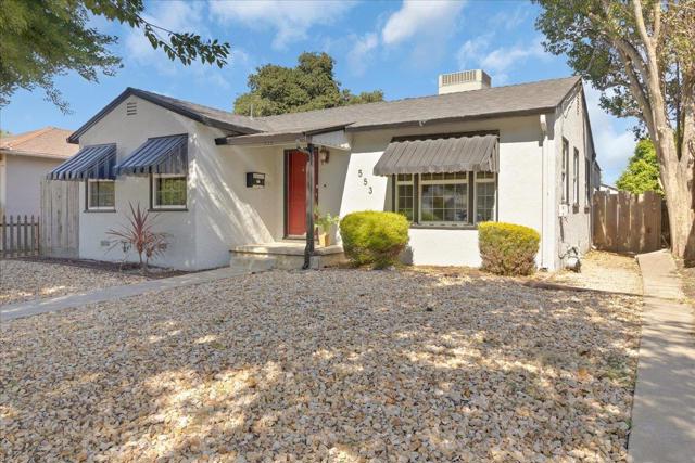 553 Line Street, Hollister CA: https://media.crmls.org/mediaz/19a897f3-ad4a-4626-a451-09a026a35aac.jpg