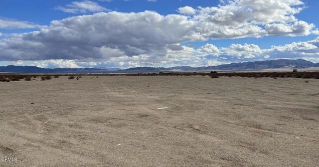 0 Parker Road,  CA: https://media.crmls.org/mediaz/19a8ab2e-12b8-41be-8c56-471f6b7cf0ae.jpg