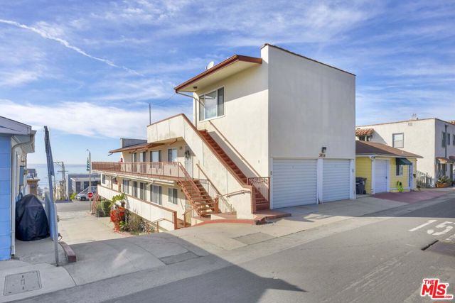 3814 Highland Avenue, Manhattan Beach, California 90266, ,Multi-Family,For Sale,Highland,25486577