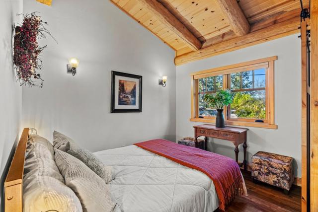 44 Pine Avenue, Mount Hermon CA: https://media.crmls.org/mediaz/19aaac5d-3313-4b3f-929f-f90695798c7e.jpg