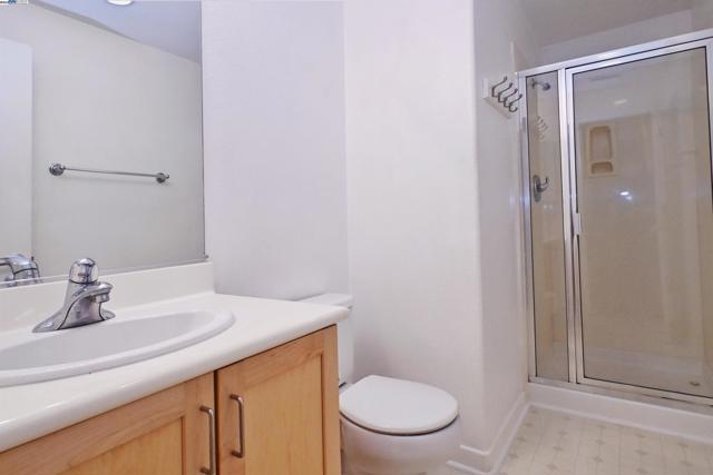 22894 Kingsford Way, Hayward CA: https://media.crmls.org/mediaz/19aad18f-b0ea-49ea-855b-a7e56b87dba2.jpg