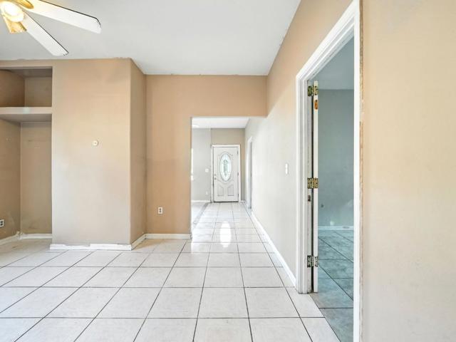 37 Union Street, San Jose CA: https://media.crmls.org/mediaz/19aafd67-5853-453b-bdf4-560b66f5cdcd.jpg