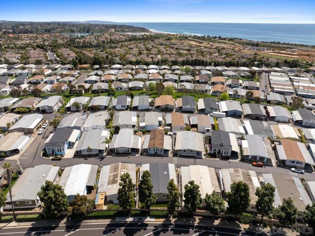 7226 San Bartolo Street, Carlsbad CA: https://media.crmls.org/mediaz/19ab4b29-2152-49c3-84fb-522228091bf6.jpg