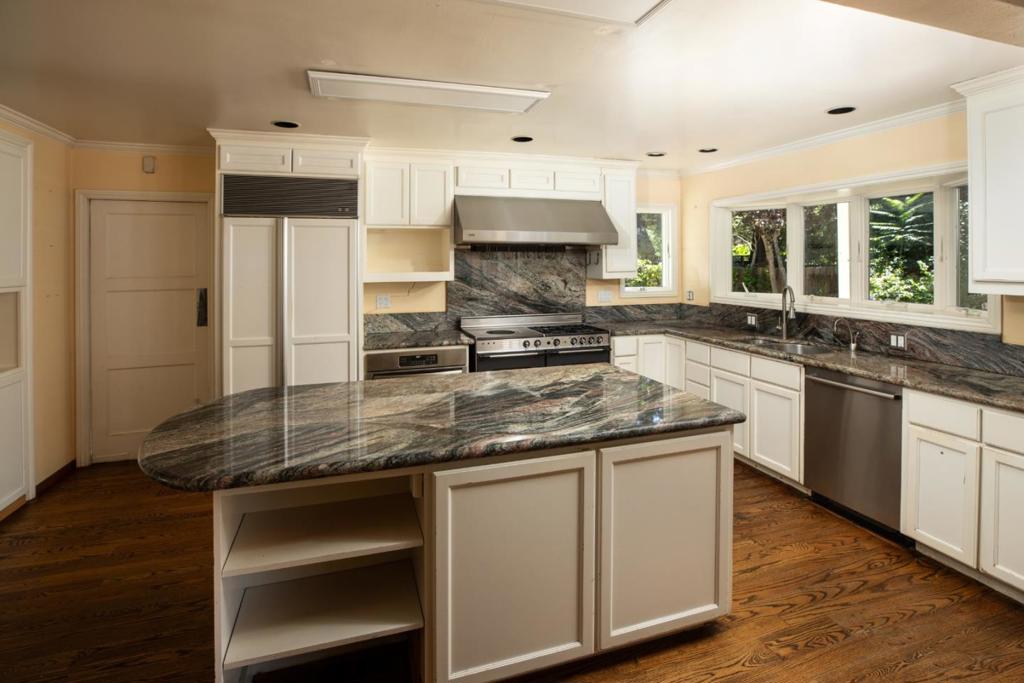 19Ac854B 6Dc4 4879 8F4E Ba9Fb233Beae 2 Bassett Lane, Atherton, Ca 94027 &Lt;Span Style='BackgroundColor:transparent;Padding:0Px;'&Gt; &Lt;Small&Gt; &Lt;I&Gt; &Lt;/I&Gt; &Lt;/Small&Gt;&Lt;/Span&Gt;