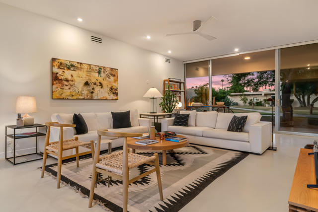 260 Desert Lakes Drive, Palm Springs, CA 92264