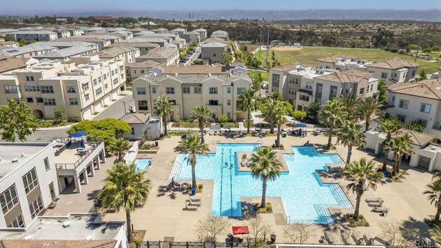 5140 Calle Sand Arch, San Diego CA: https://media.crmls.org/mediaz/19ad5f6a-fead-4876-9381-b0b1fe842ac2.jpg