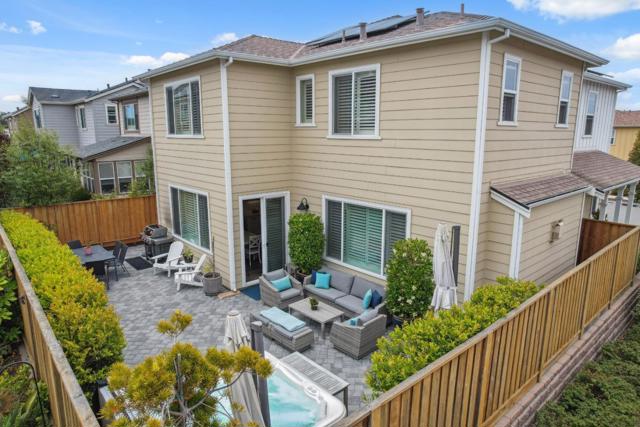 2610 Lighthouse Lane, Marina CA: https://media.crmls.org/mediaz/19ad8c5d-07c9-4eef-8532-b0b5c2e98a1b.jpg