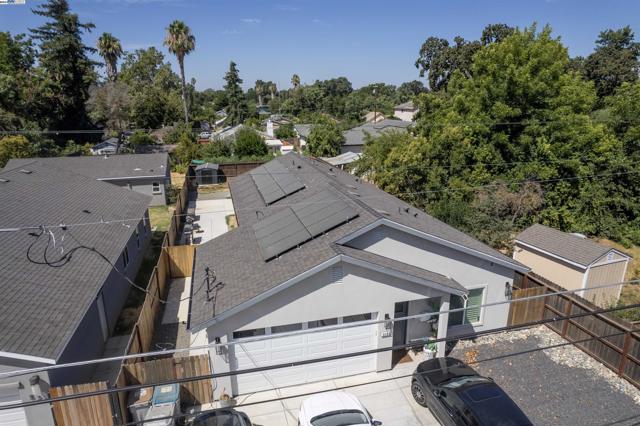 Image 30 of 32 For 516 Todhunter Ave